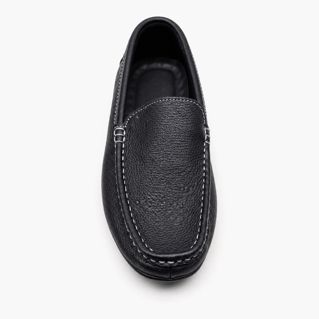 Schwarzer Herren-Slipper mit weißen Ziernähten, Seitenansicht