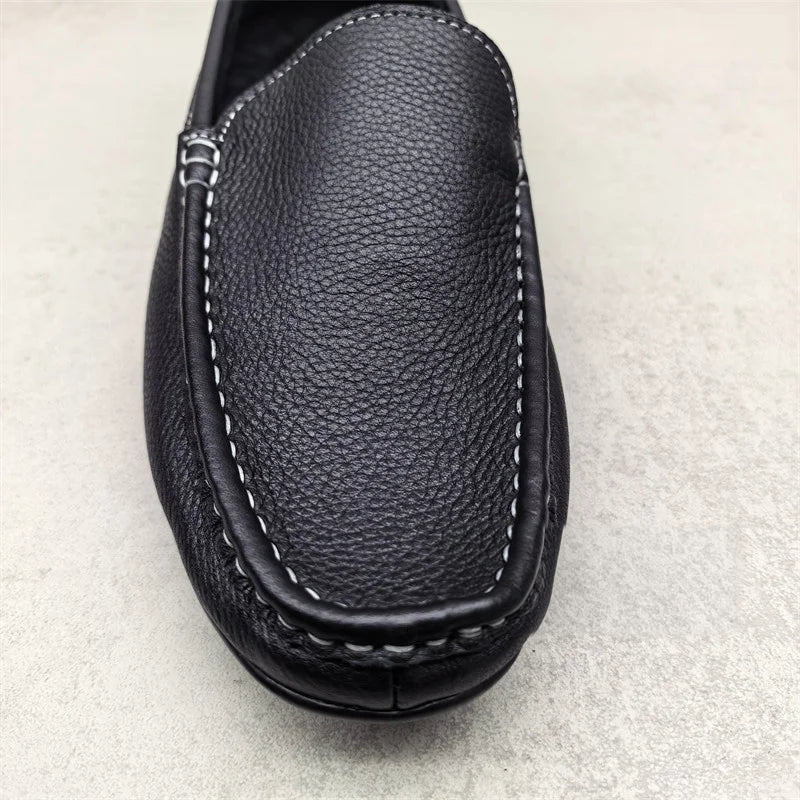 Schwarzer Herren-Slipper, Draufsicht