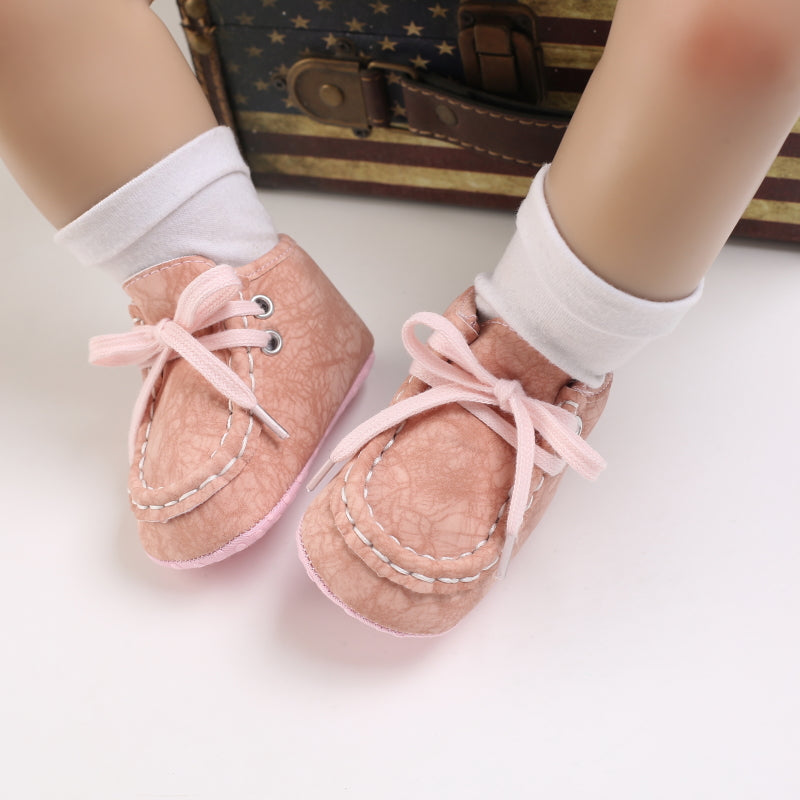 Hohe Schnür-Mokassins in Craquelé-Optik für Baby-Jungen