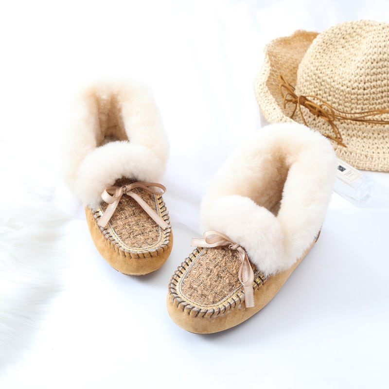 Gefütterte Wildleder-Mokassins im indianischen Stil mit Tweed-Schaft