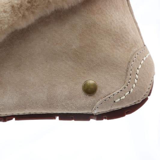 Gefütterte Wildleder-Mokassins im indianischen Stil mit Tweed-Schaft