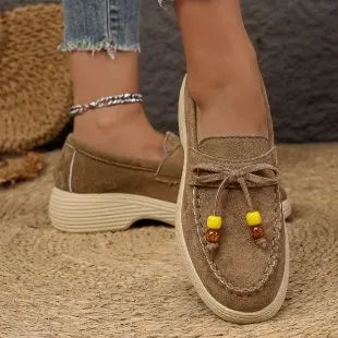 Damen Plateau-Loafer mit Perlenschleife in Hellgrau