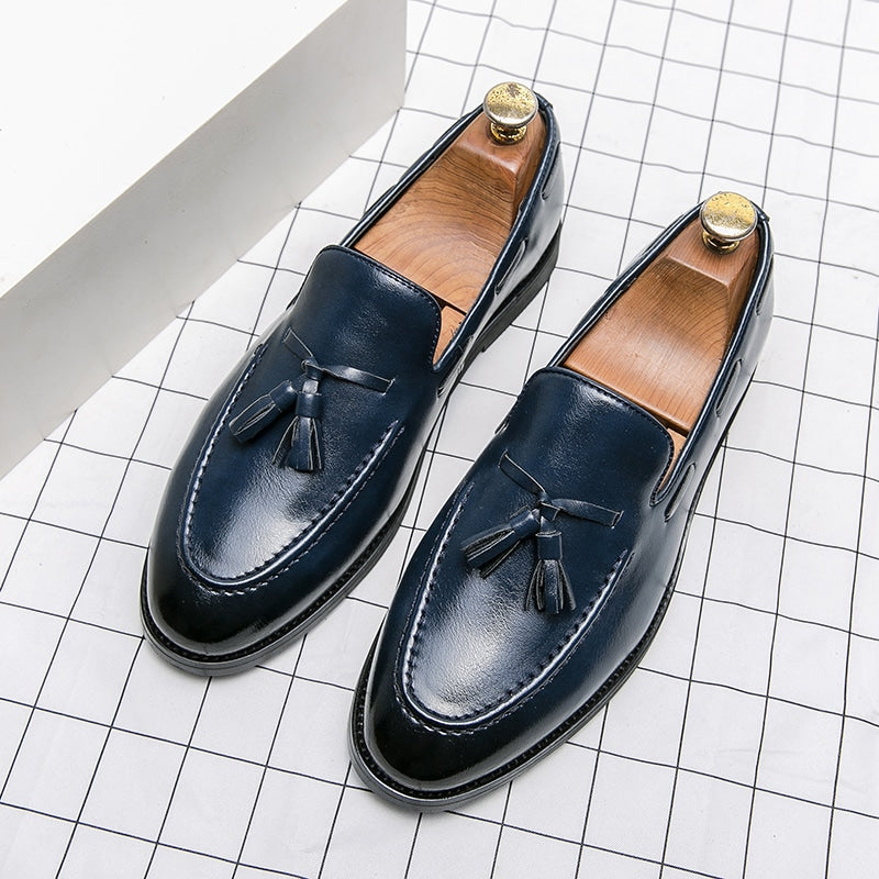 Klassische Quasten-Loafer aus glattem Kunstleder