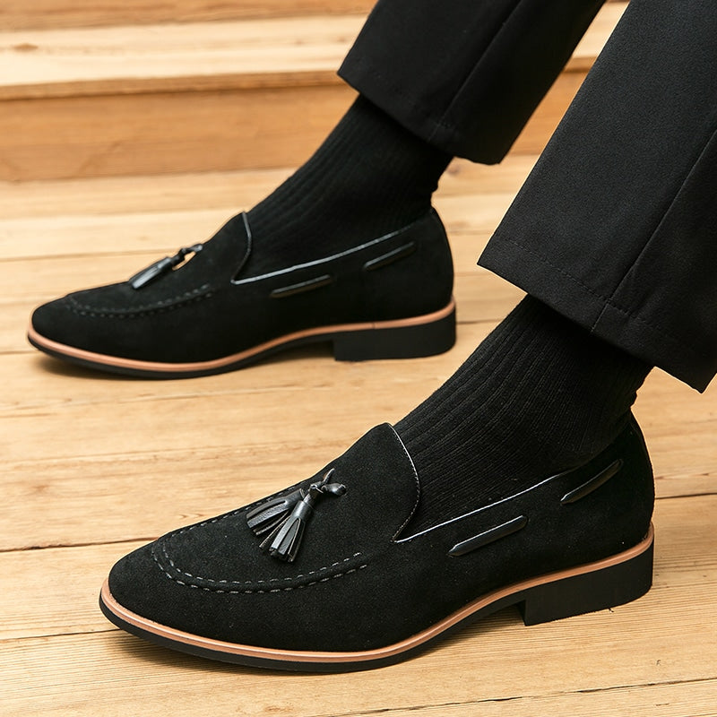 Lässige Herren-Loafer aus echtem Wildleder mit Quasten