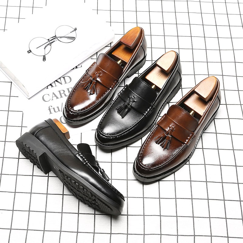 Lässige Herren-Loafer mit Quasten