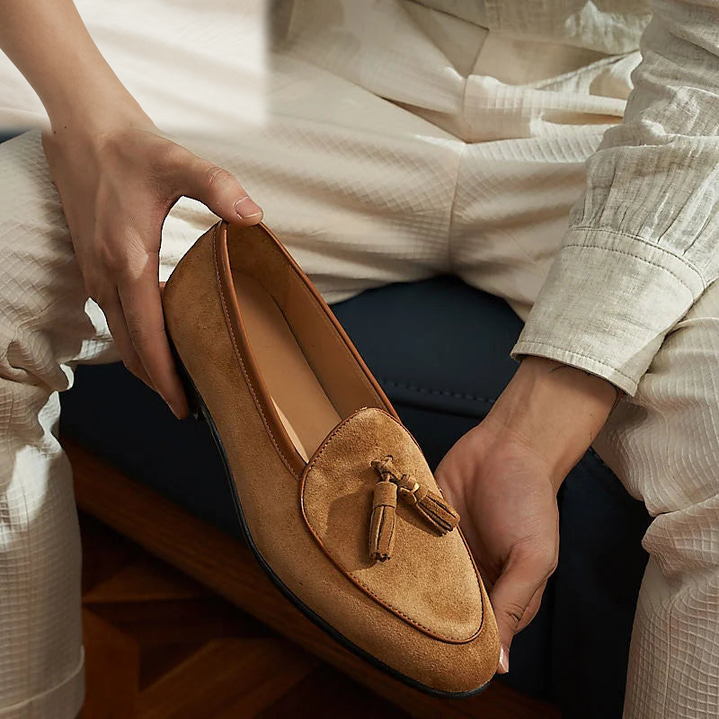 Herren Quastenloafer aus Veloursleder mit schmaler Spitze in Camel, Ansicht 6