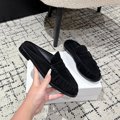 Penny Loafer Mule Damen mit flachem Absatz aus Leder, Schwarz Wildlederoptik