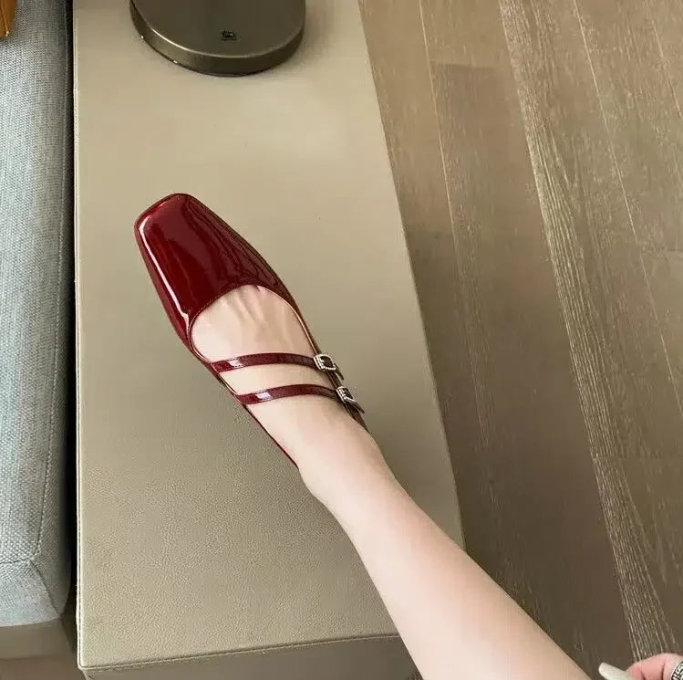 Mary Jane-Ballerinas aus Lackleder für Damen