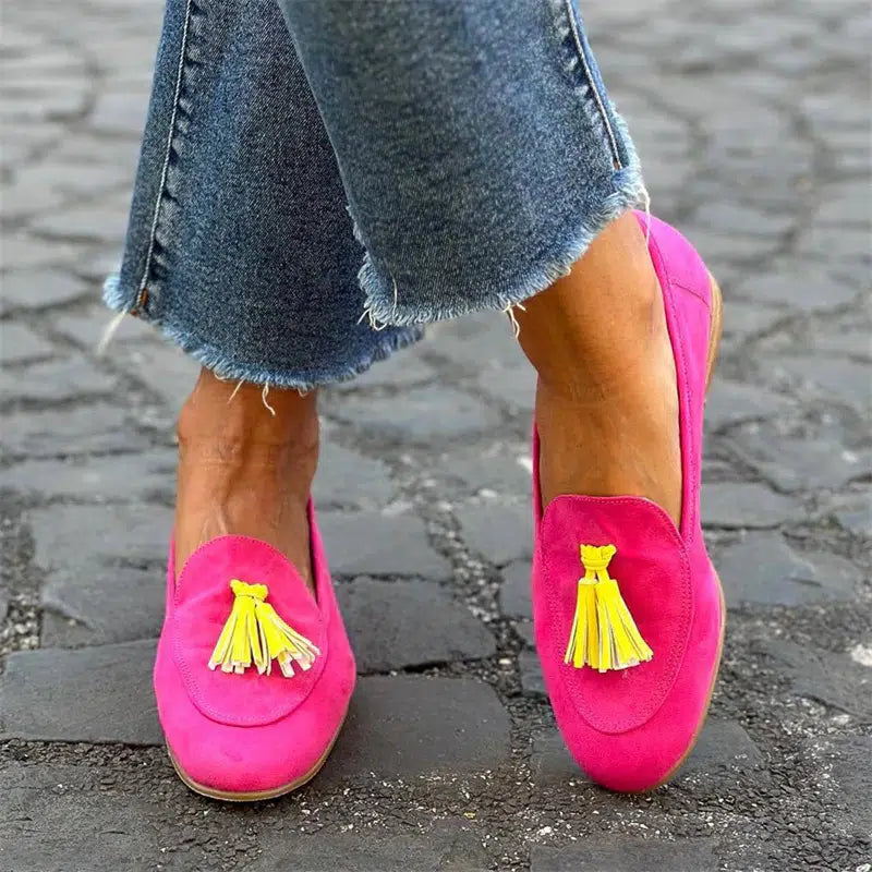 Bunte Damen-Loafer mit Quasten und flachen Absätzen