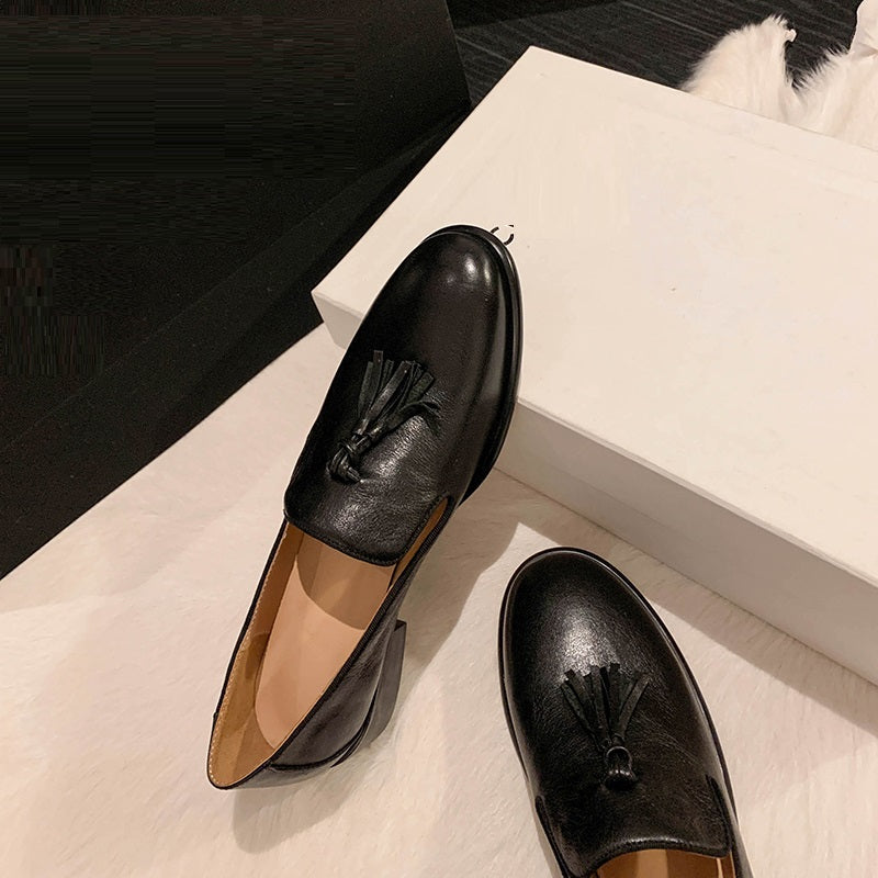 Damen-Loafer mit Quasten aus echtem Leder und runder Zehenpartie