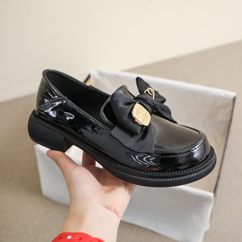 Schwarze Loafer im britischen Stil mit Schleife für Damen