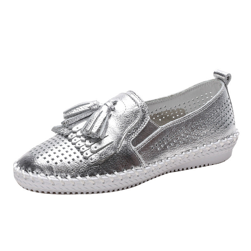 Weiche perforierte Loafer mit Quasten für Damen