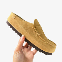 Mokassin-Clogs aus Veloursleder zum Anziehen, Camel