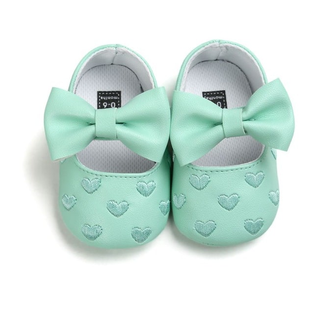 Loafer für Babymädchen mit Herzmuster