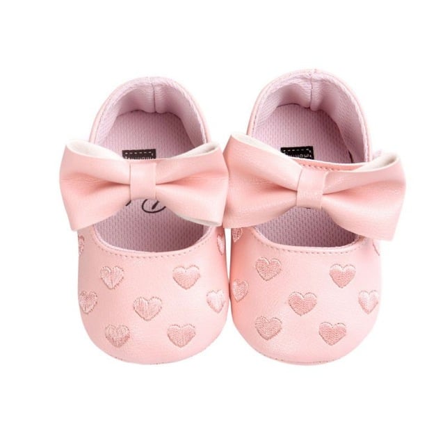 Loafer für Babymädchen mit Herzmuster