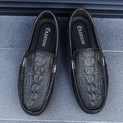 Loafer aus Kunstleder mit Krokodilmuster, Grau