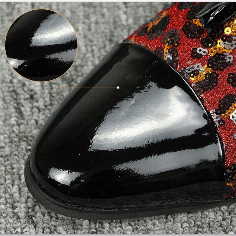 Lackloafer mit Quasten und Pailletten