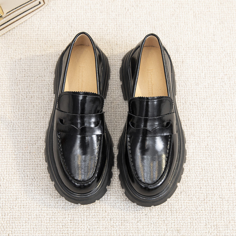 Glattleder-Loafer mit dicker Sohle