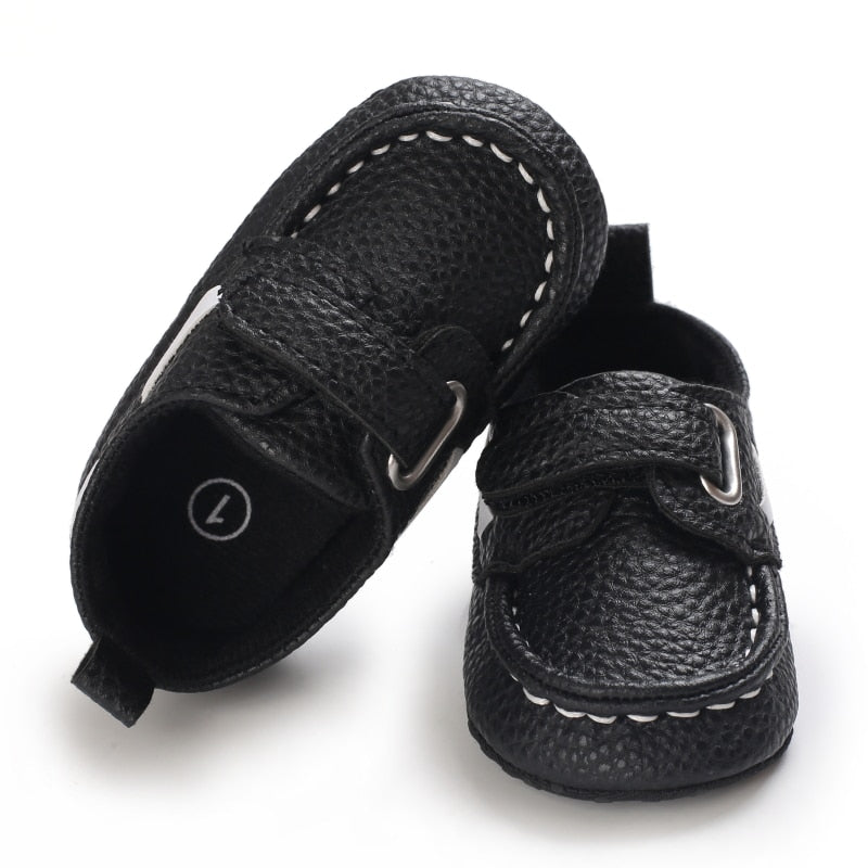 Mokassins mit Klettverschluss im Bootsstil für Babys