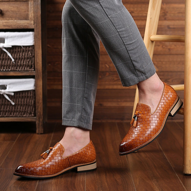 Quasten-Loafer aus Leder mit Flechtoptik