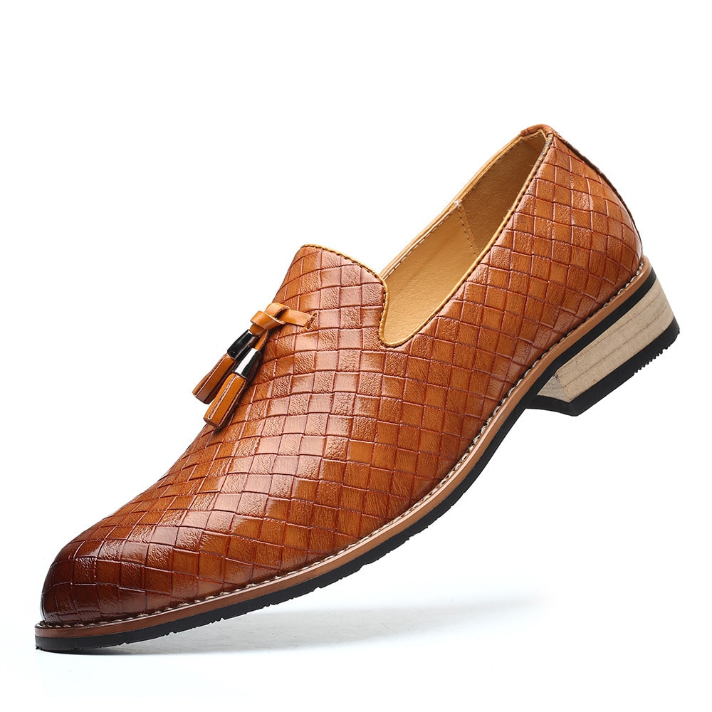 Quasten-Loafer aus Leder mit Flechtoptik