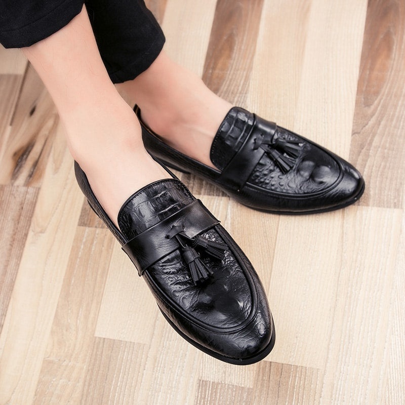 Loafer mit Quasten in Krokodilleder-Optik
