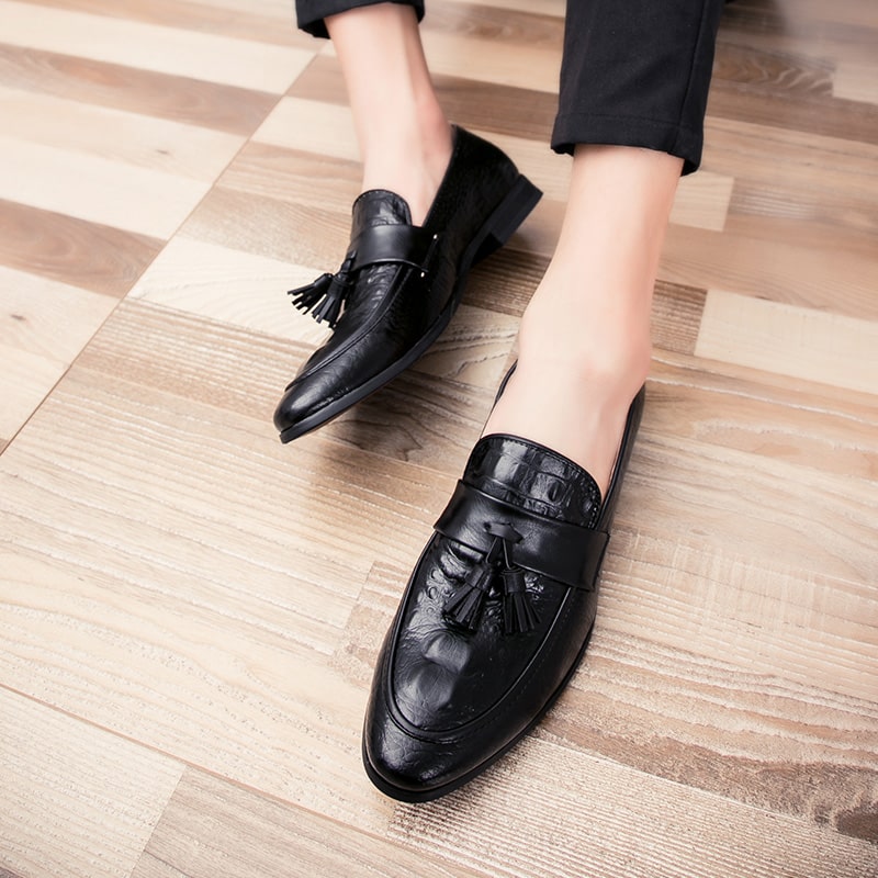 Loafer mit Quasten in Krokodilleder-Optik