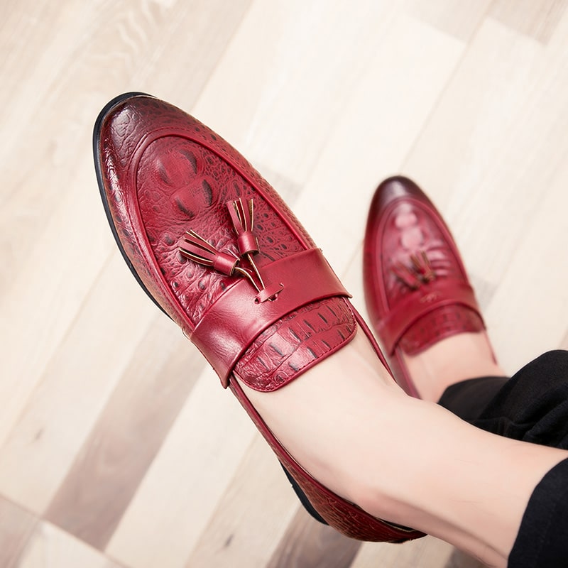 Loafer mit Quasten in Krokodilleder-Optik