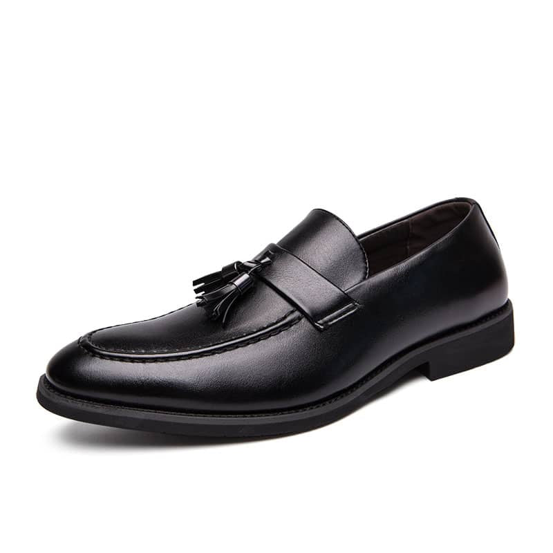 Loafer mit Quasten aus glattem, atmungsaktivem Kunstleder