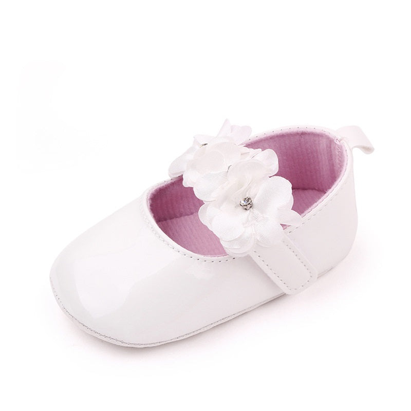 Süße Blumen-Mokassins für Babymädchen