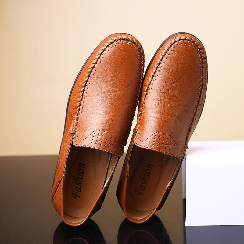 Schwarze Slipper aus Kunstleder für Herren