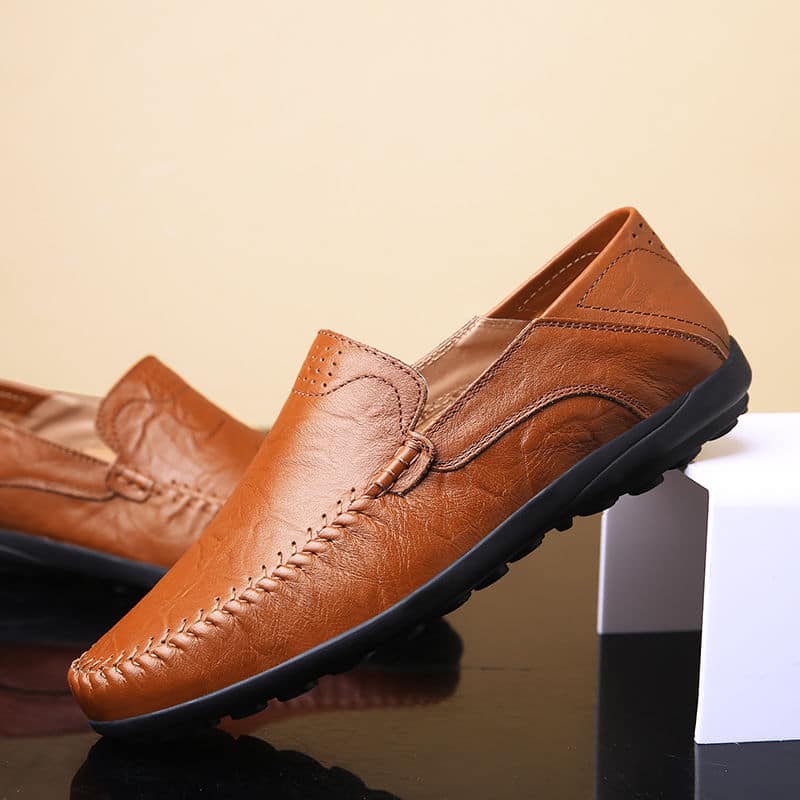 Schwarze Slipper aus Kunstleder für Herren