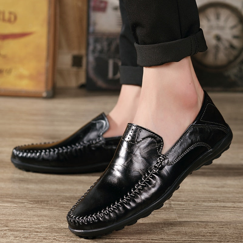 Schwarze Slipper aus Kunstleder für Herren