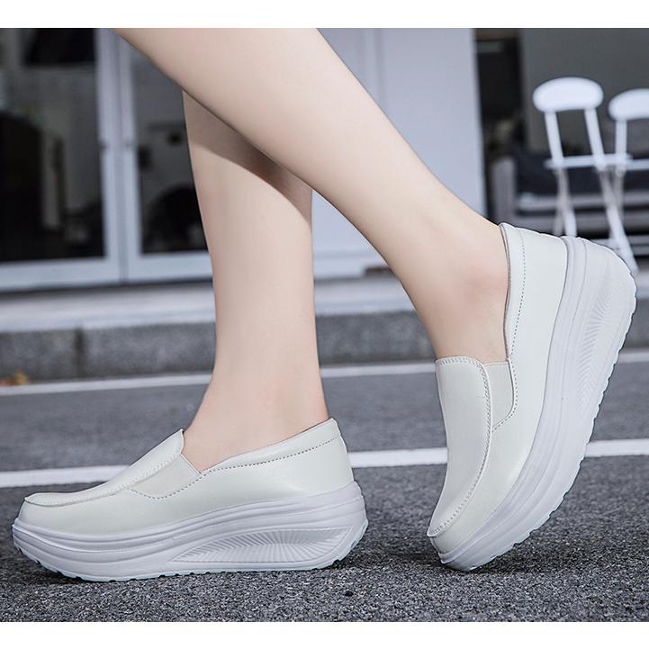 Orthopädische Kunstleder-Loafer mit Plateausohle