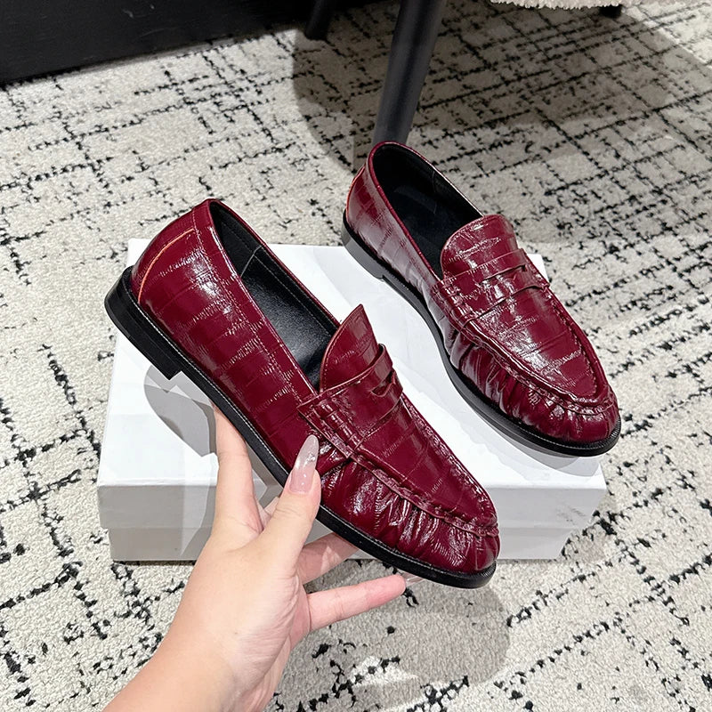 Penny Loafer Damen Kroko-Optik in Braun Strauß-Optik, Rückansicht