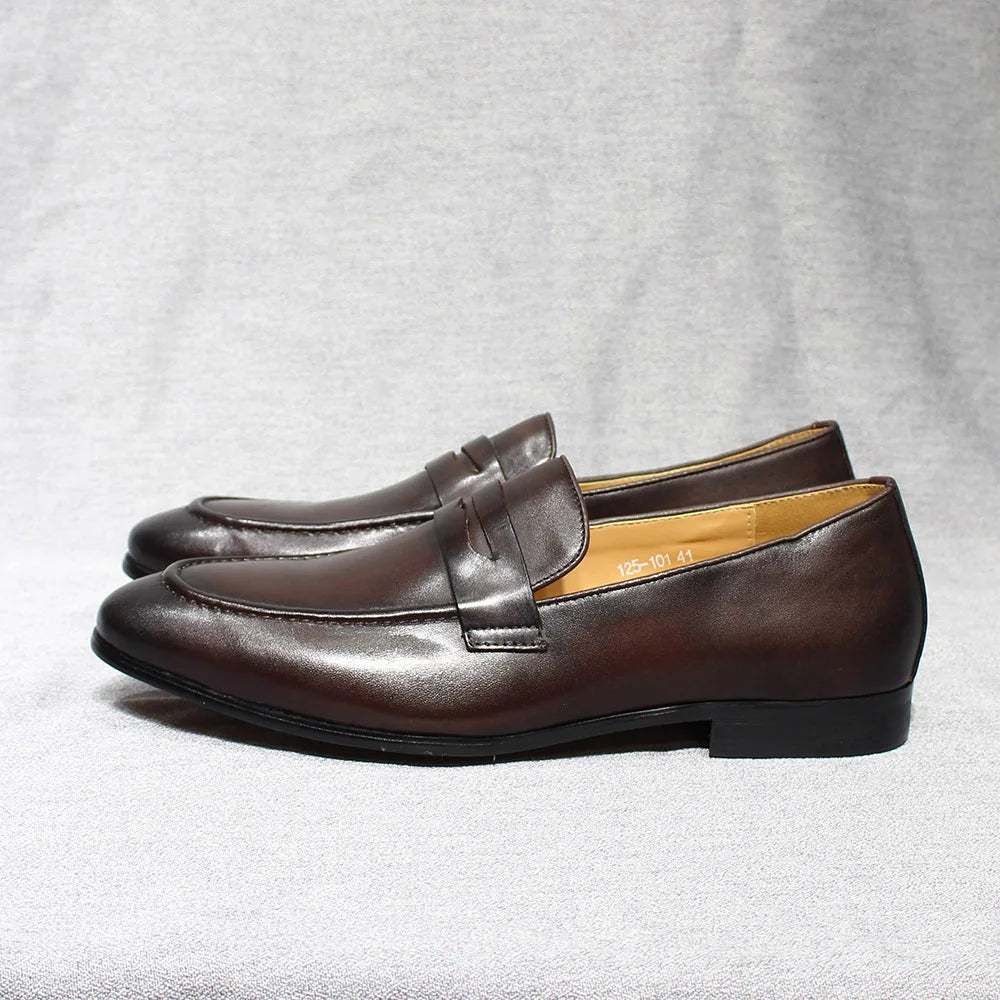 Penny Loafer für Herren aus Leder mit Patina in Schwarz, Ansicht 1