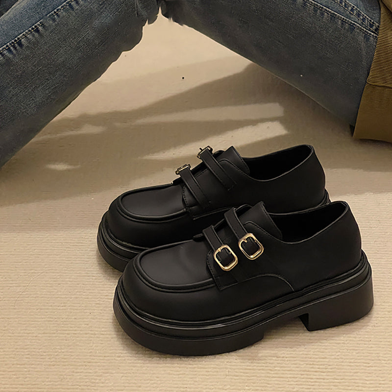 Plateau-Mokassins mit Riemen für Damen