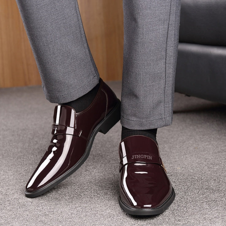 Luxuriöse braune Lackloafer