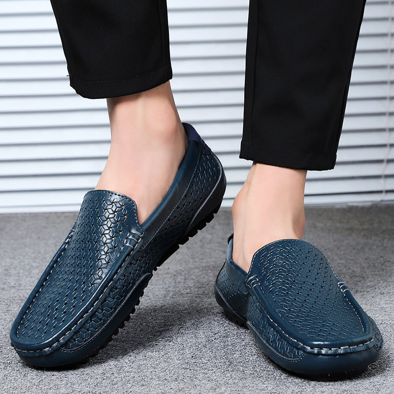 mokassin aus blauem Leder