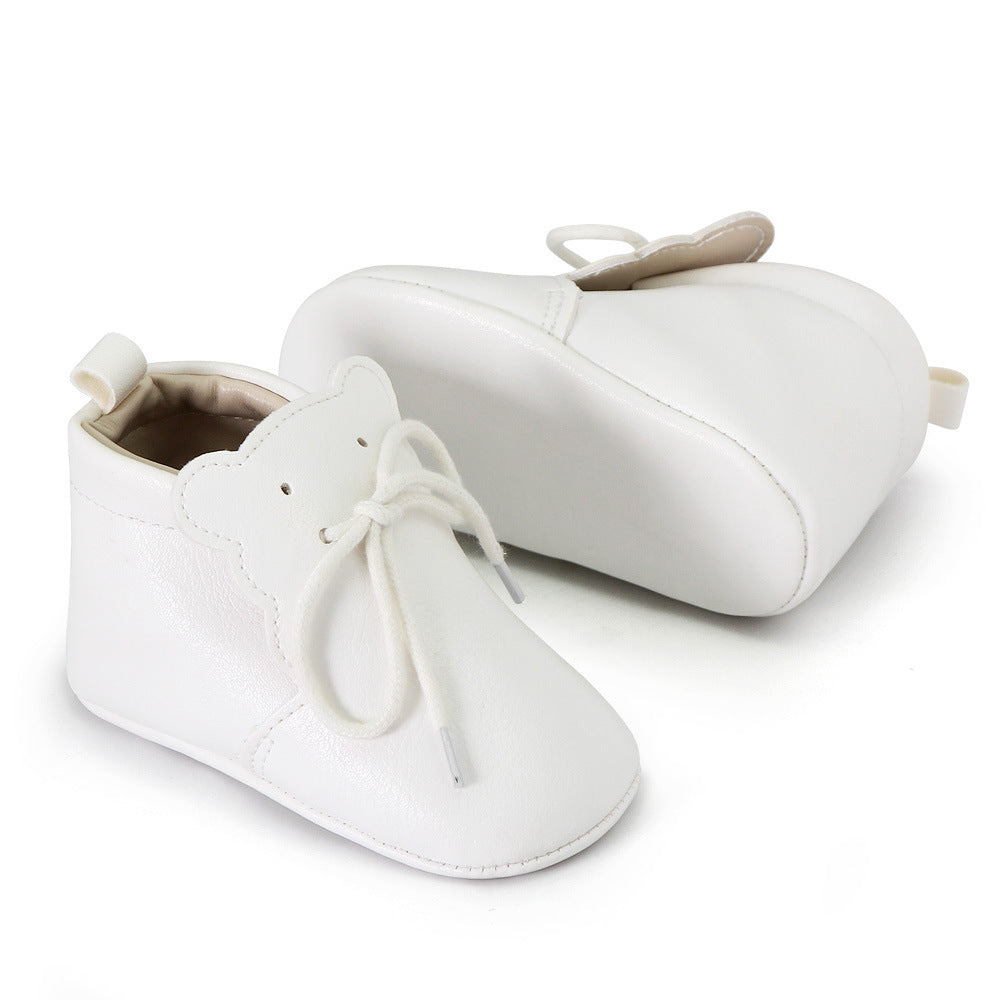 Weiche Mokassins mit Schnürsenkeln und Bärchen-Lasche für Babys