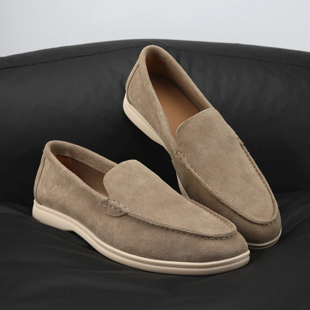 Weiche Herren Loafer aus Veloursleder mit heller Sohle in Camel, Ansicht 6