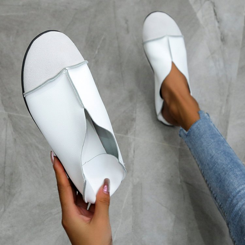 Weiche Damen-Mokassins mit runder Schuhspitze