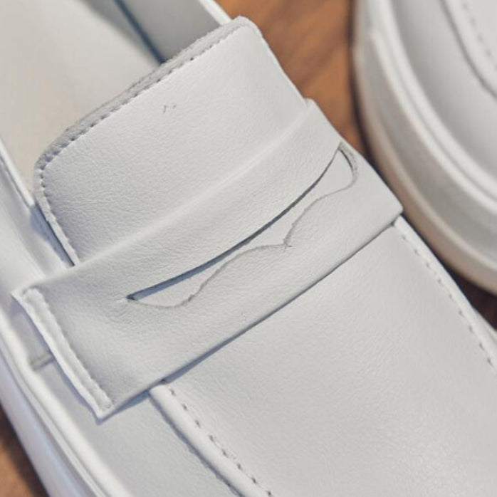 Weiße Plateau-Loafer für Damen